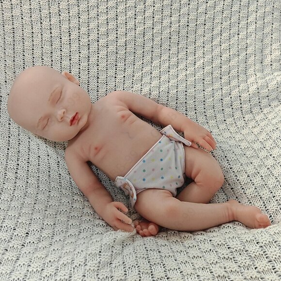 45cm Sleeping Full Platinum Silicone Reborn Baby Dolls Newborn Girl 5.94lbs Baby - Picture 11 of 15